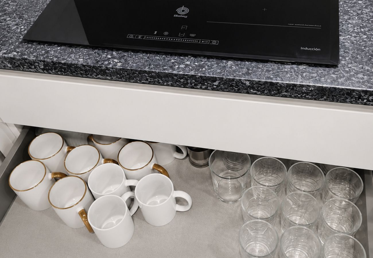 Rent by room in Madrid - Chamartín Smart Stay | Double Room with Excellent Connectivity