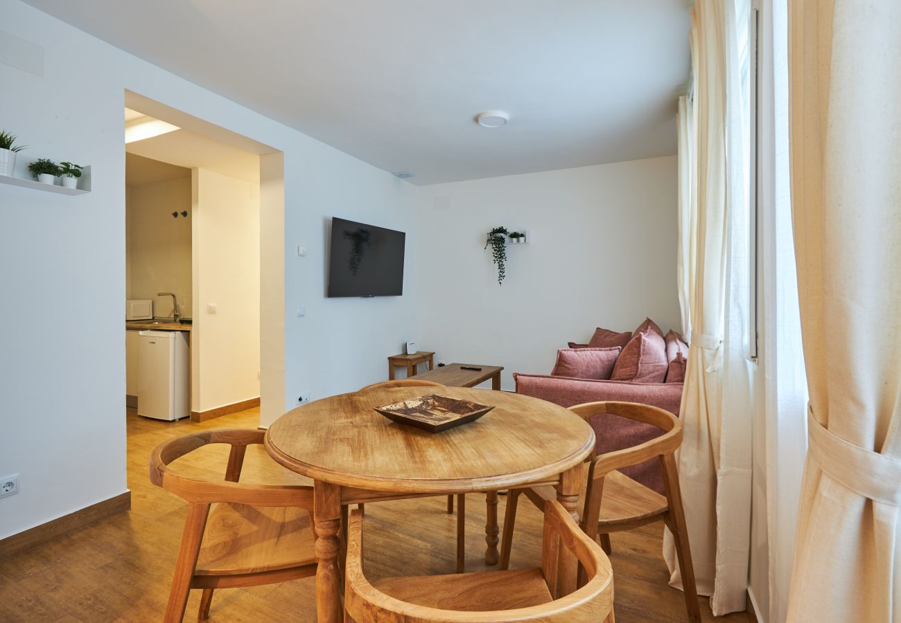 Apartment in Ávila - El Cuartel: Peaceful Ávila Retreat