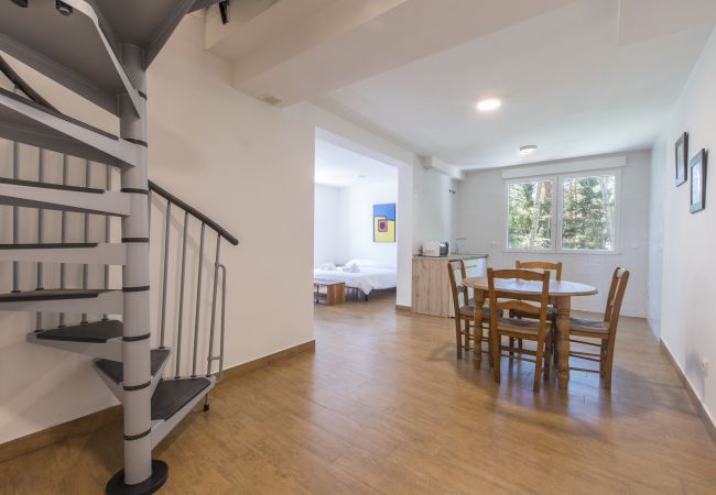 Apartment in Ávila - Tranquil Getaway in Ávila: Cozy Apartment Stay Apartment in Ávila - Tranquil Getaway in Ávila: Cozy Apartment Stay