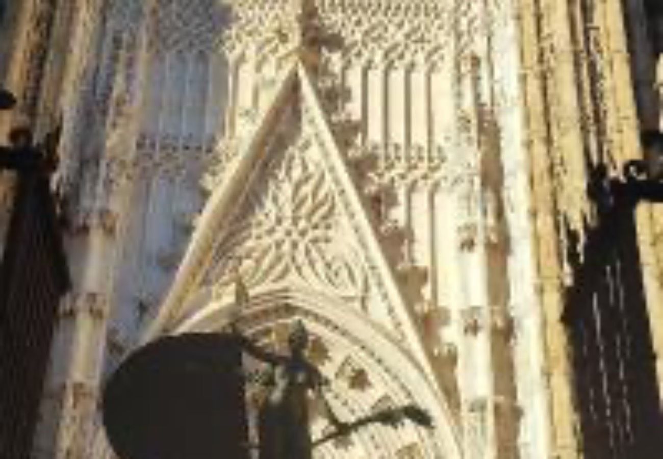 Apartment in Seville - Sevillian Charm by the Fine Arts Museum