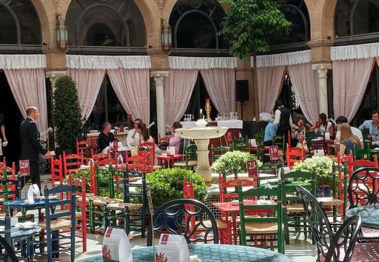 Apartment in Seville - Sevillian Charm by the Fine Arts Museum