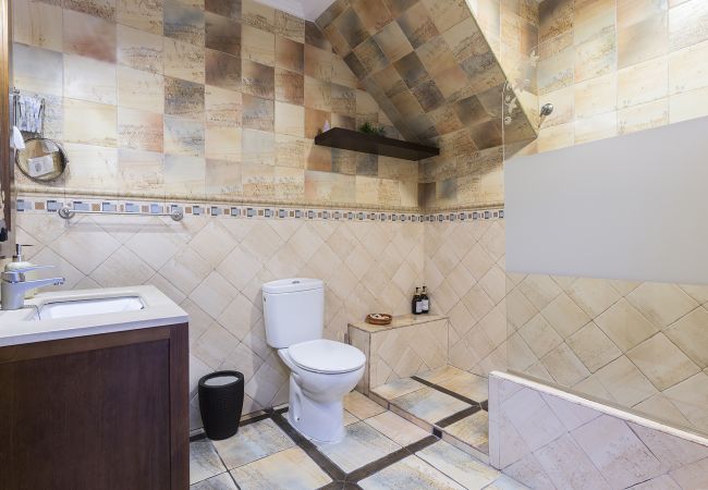 House in Conil de la Frontera - House with Breeze and Light at Conil’s Dawn House in Conil de la Frontera - House with Breeze and Light at Conil’s Dawn