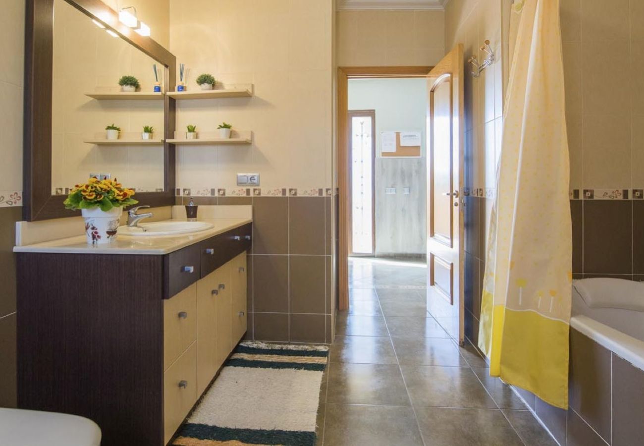 Cottage in Cobisa - Flor de la Jara – A Home with Soul in a Unique Natural Setting