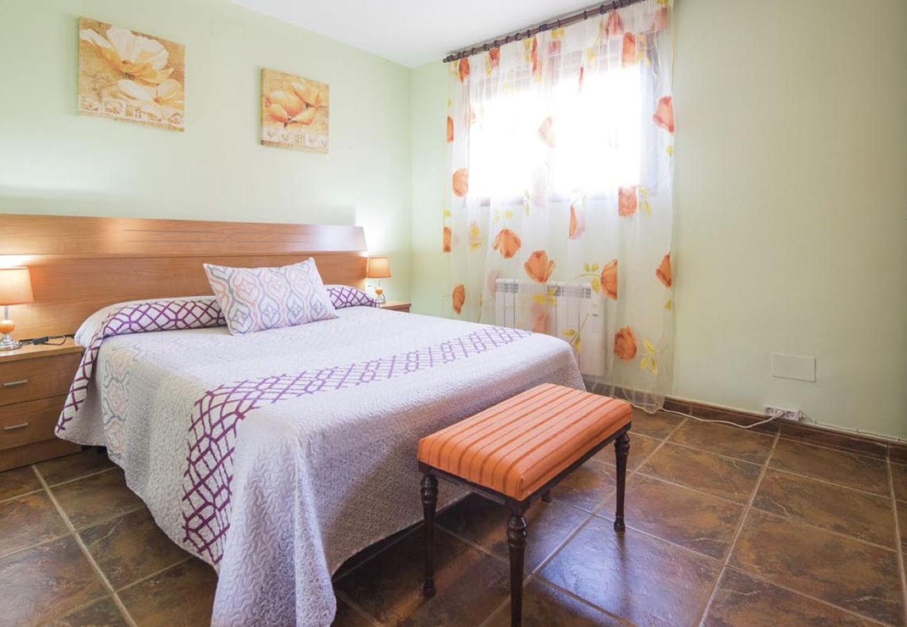 Cottage in Cobisa - Flor de la Jara – A Home with Soul in a Unique Natural Setting