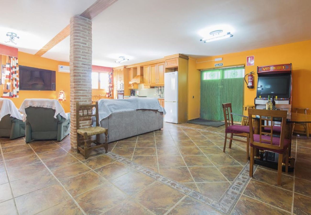 Cottage in Cobisa - Flor de la Jara – A Home with Soul in a Unique Natural Setting