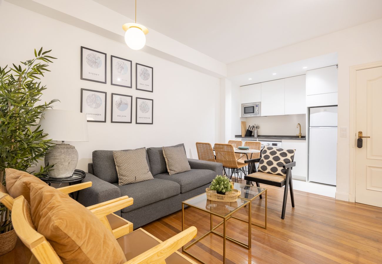 Apartment in Madrid - Central Apartment in La Latina – Ideal for Work or Study