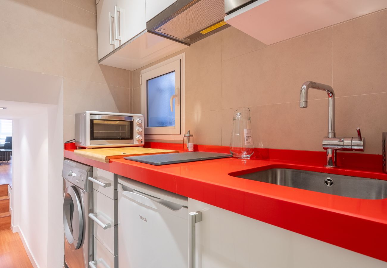 Apartment in Madrid - Studio in Barrio de las Letras – Work or Study