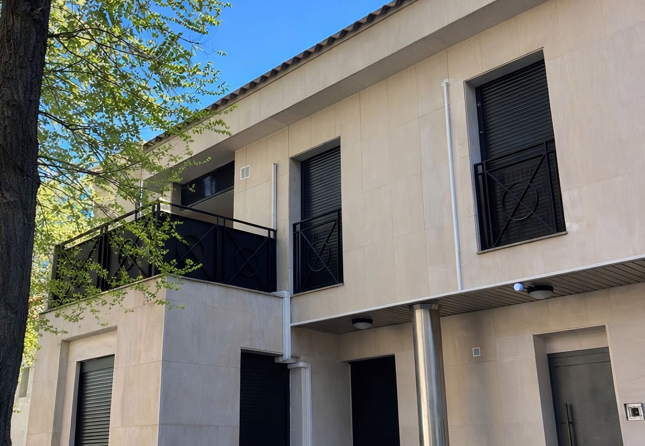 Apartment in Madrid - Apartment near the Las Ventas F Bullring