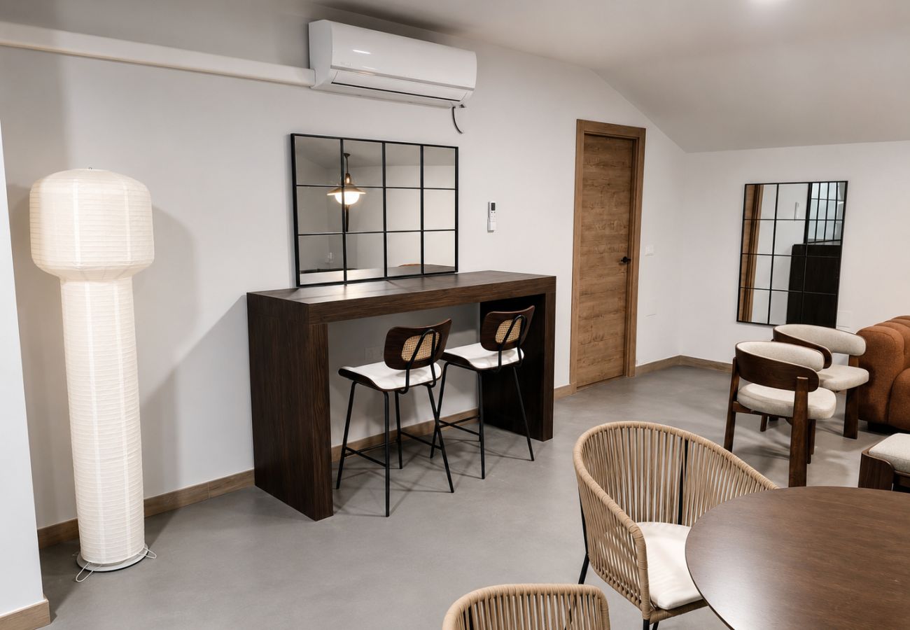 Rent by room in Madrid - C Las Ventas A
