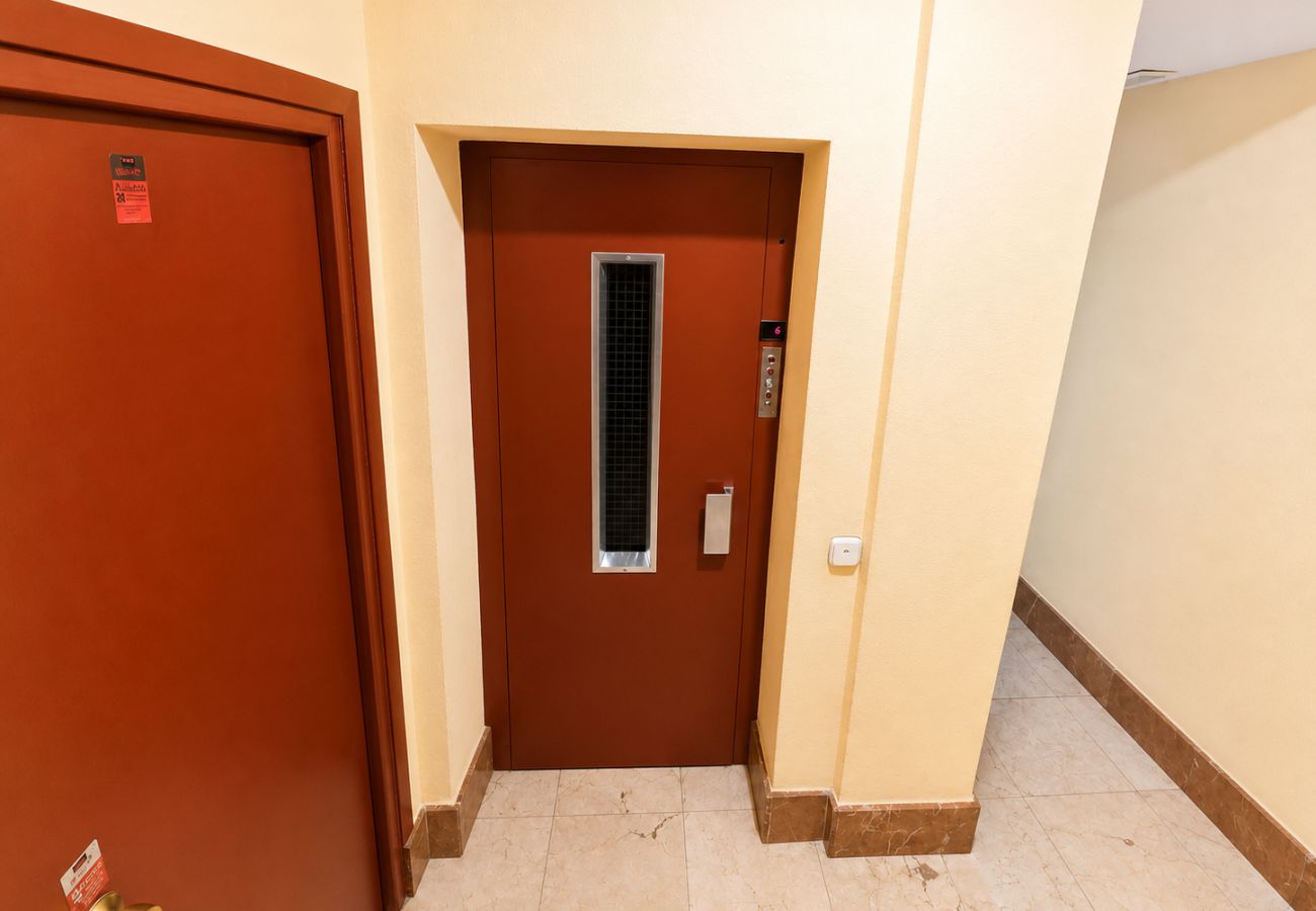 Apartment in Madrid - Retiro XII: Exclusive Stay