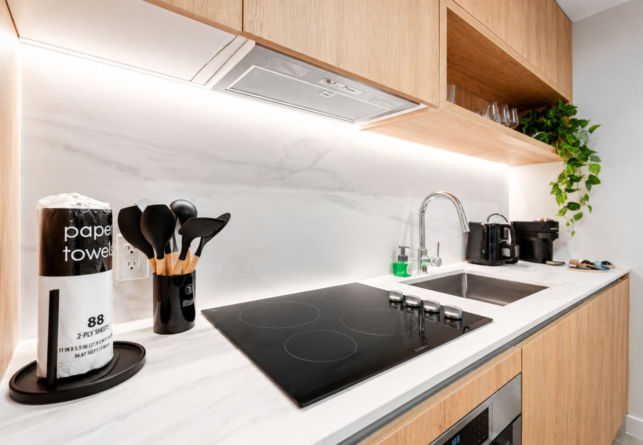 Studio in Miami - The Crosby · Miami Worldcenter 2502