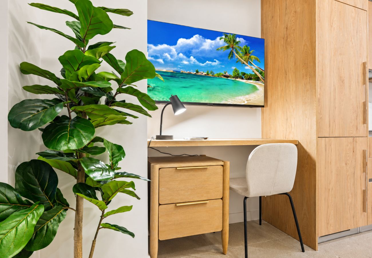 Studio in Miami - The Crosby · Miami Worldcenter 2502