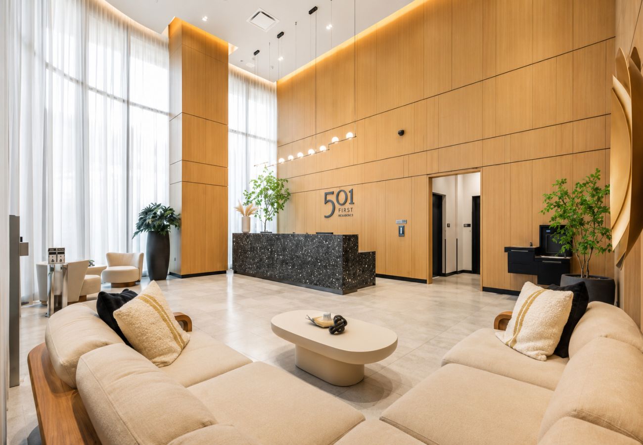 Studio in Miami - 501 First Spacious | Balcony & City Living