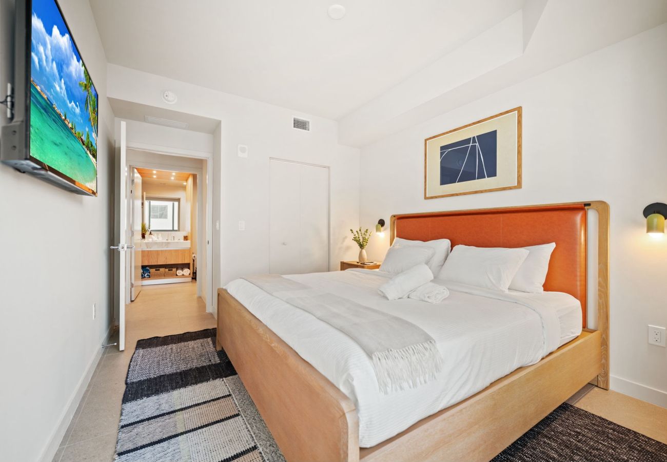 Apartment in Miami - The Crosby · Miami Worldcenter 1BR 1113