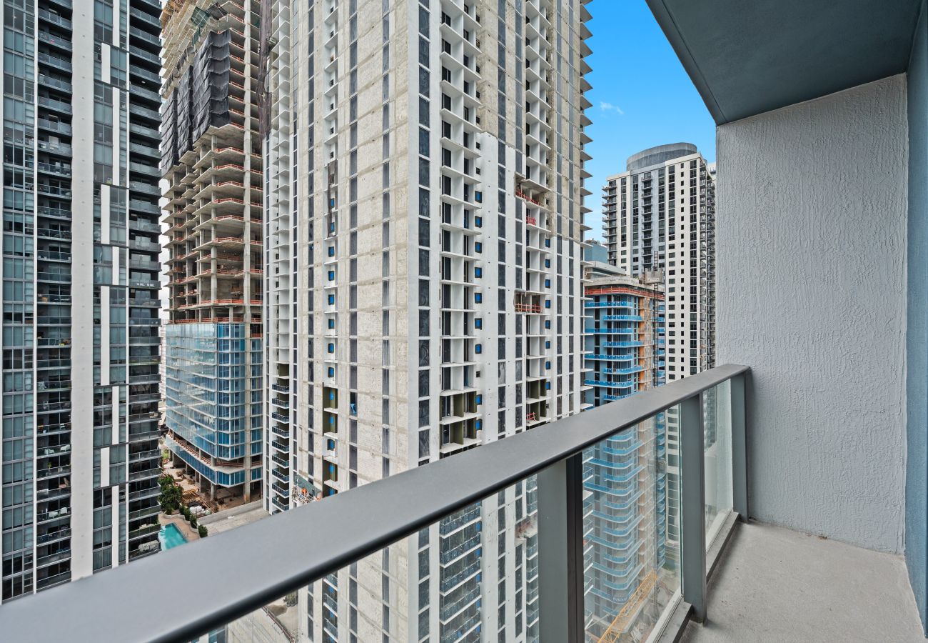 Studio in Miami - 501 First 2707