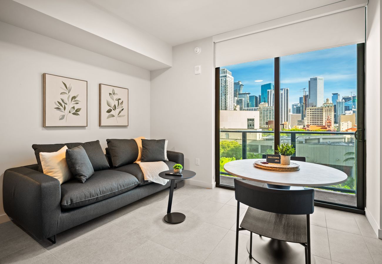 Studio in Miami - 501 First 701B