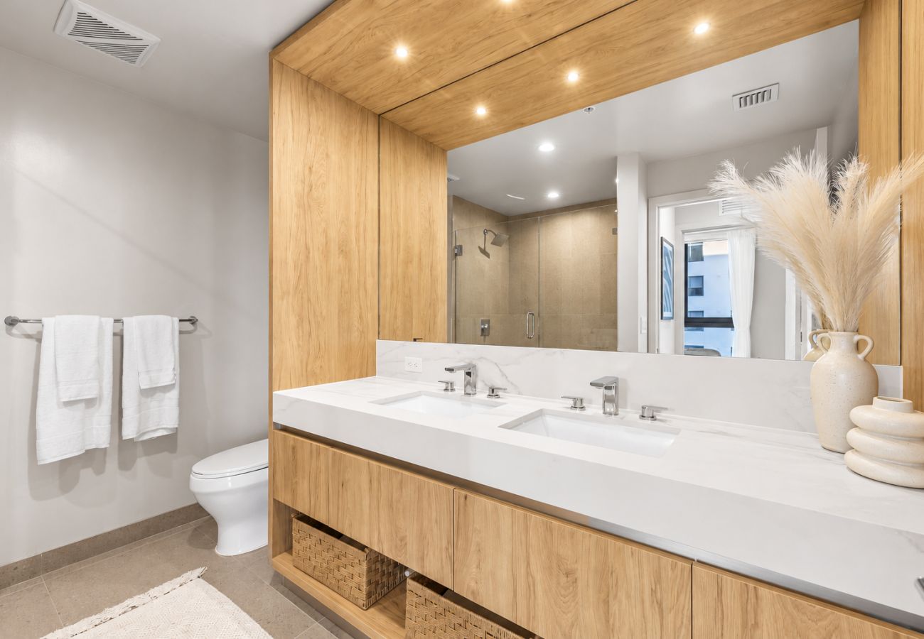 Apartment in Miami - The Crosby · Miami Worldcenter 2BR 2814