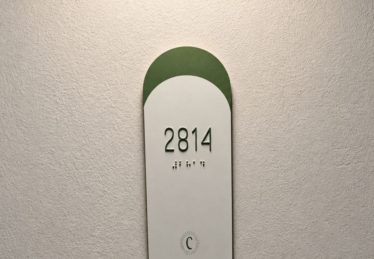 Apartment in Miami - The Crosby · Miami Worldcenter 2BR 2814 - 3014