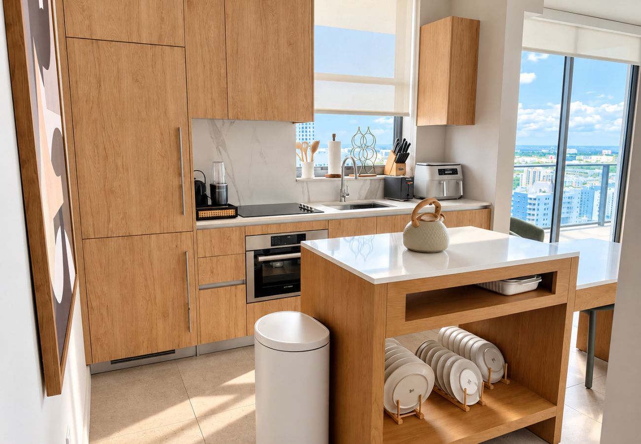 Apartment in Miami - The Crosby · Miami Worldcenter 2BR 2814 - 3014