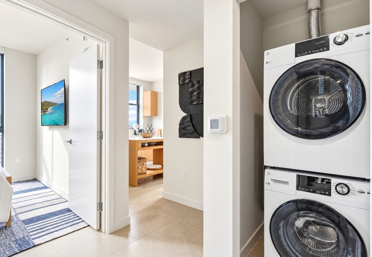Apartment in Miami - The Crosby · Miami Worldcenter 2BR 2814 - 3014