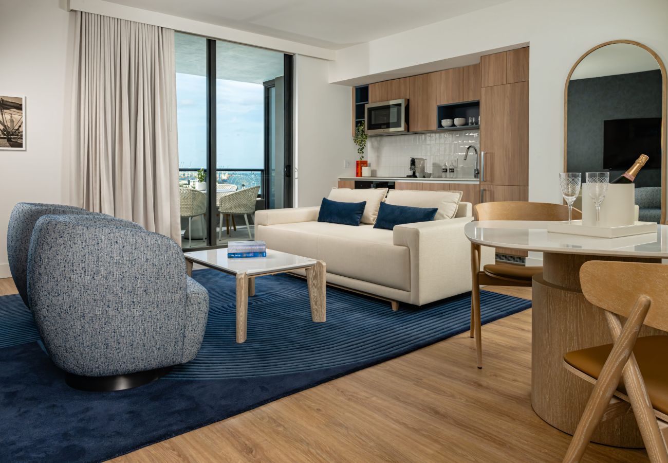 Apartment in Miami - Gale 4808